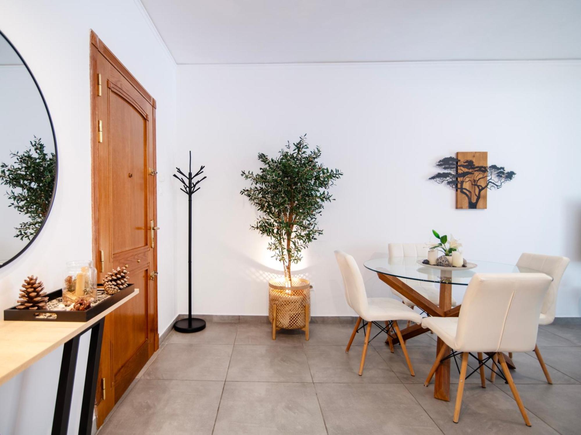 Michael'S Seaside Homely Apartment In Várkiza Exteriér fotografie